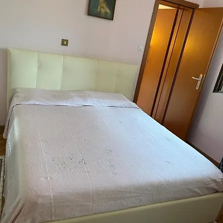 Dom wakacyjny Nonna Alida *