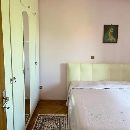 Dom wakacyjny Nonna Alida Pula